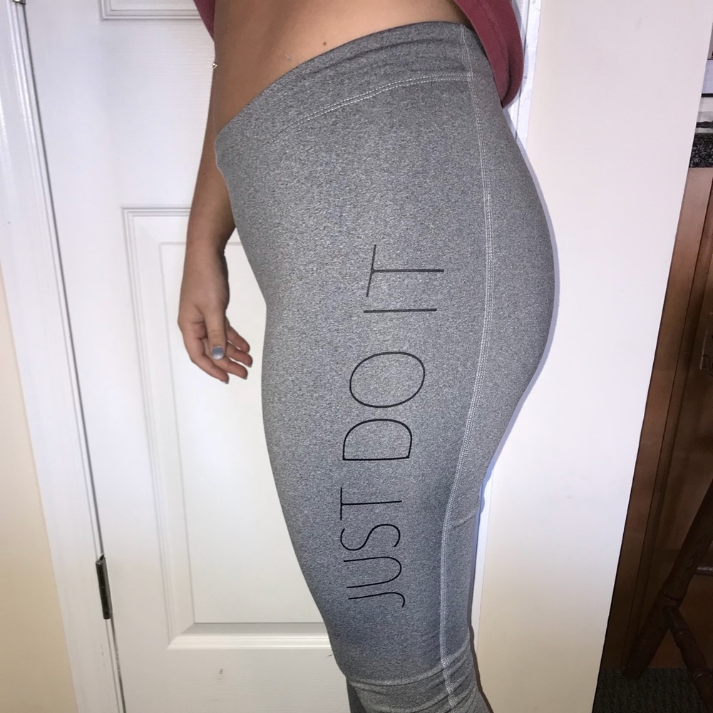 Nike “just do it” thermal fit leggings.